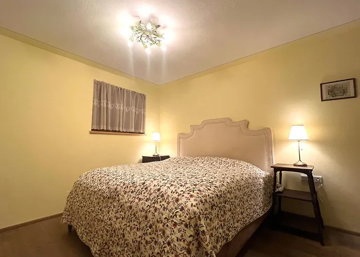 Aurach 아우라흐 바이 키츠뷔엘