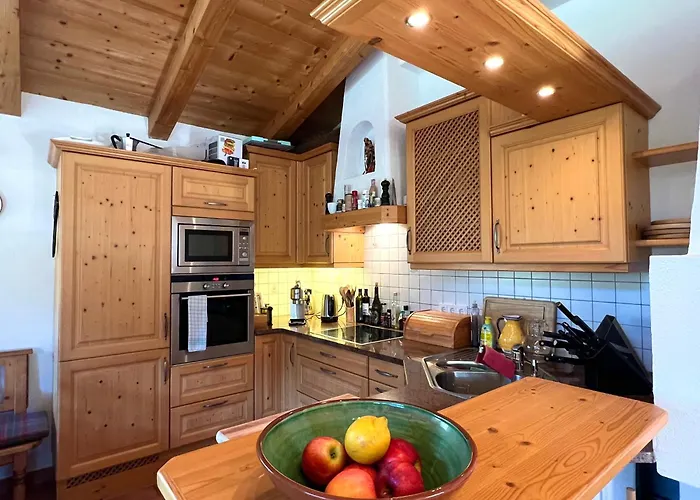 Aurach 아우라흐 바이 키츠뷔엘